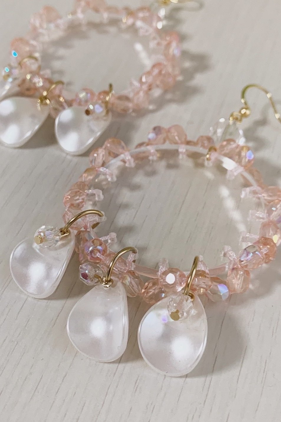 ピンクステッチパールペタルピアス・イヤリング