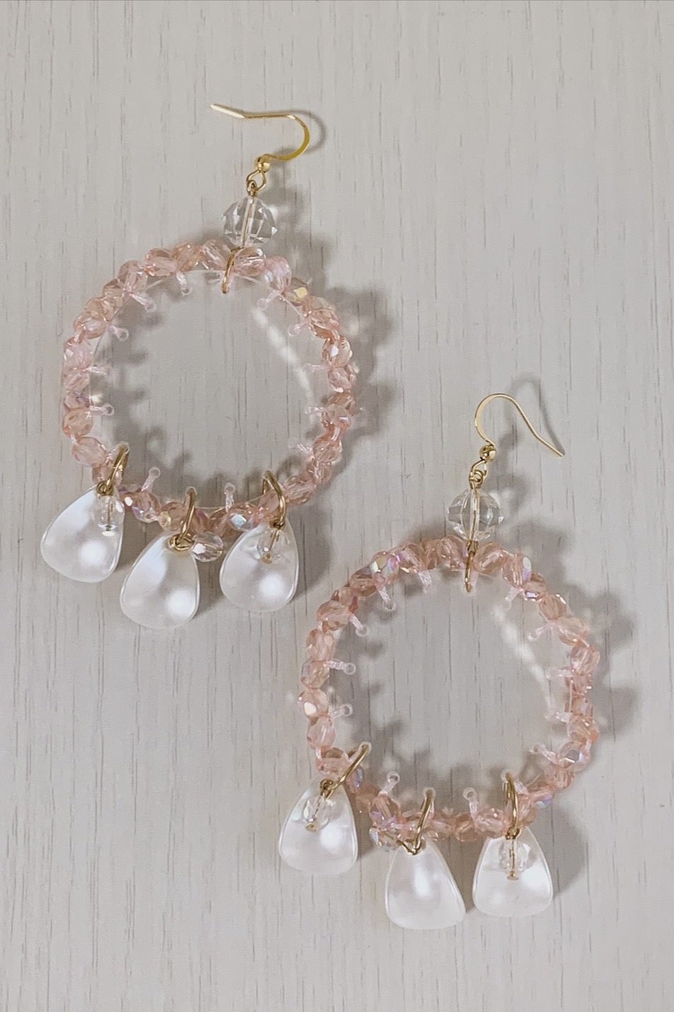 ピンクステッチパールペタルピアス・イヤリング