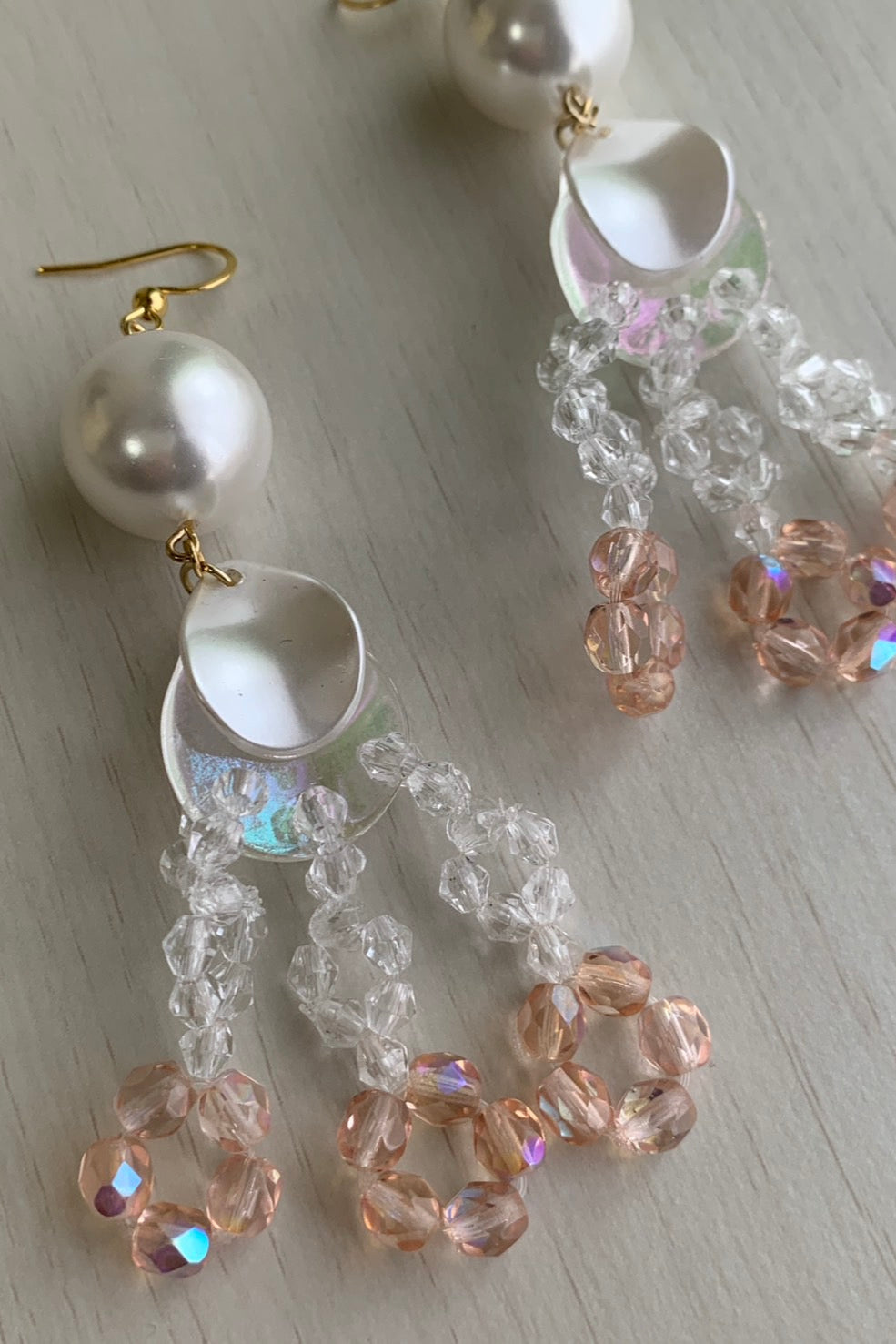 パールペタルフラワーピアス・イヤリング