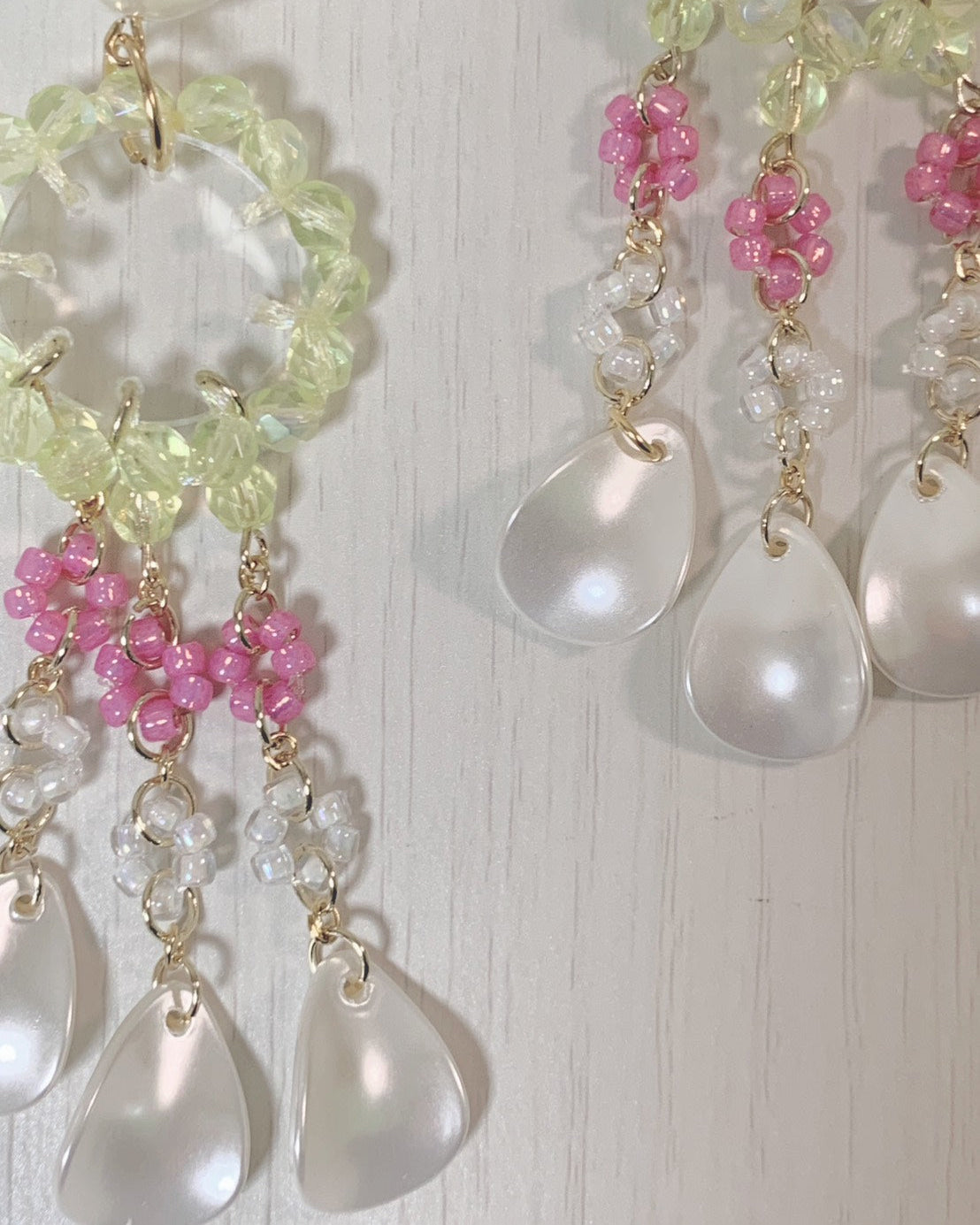 イエローステッチフラワーペタルピアス・イヤリング